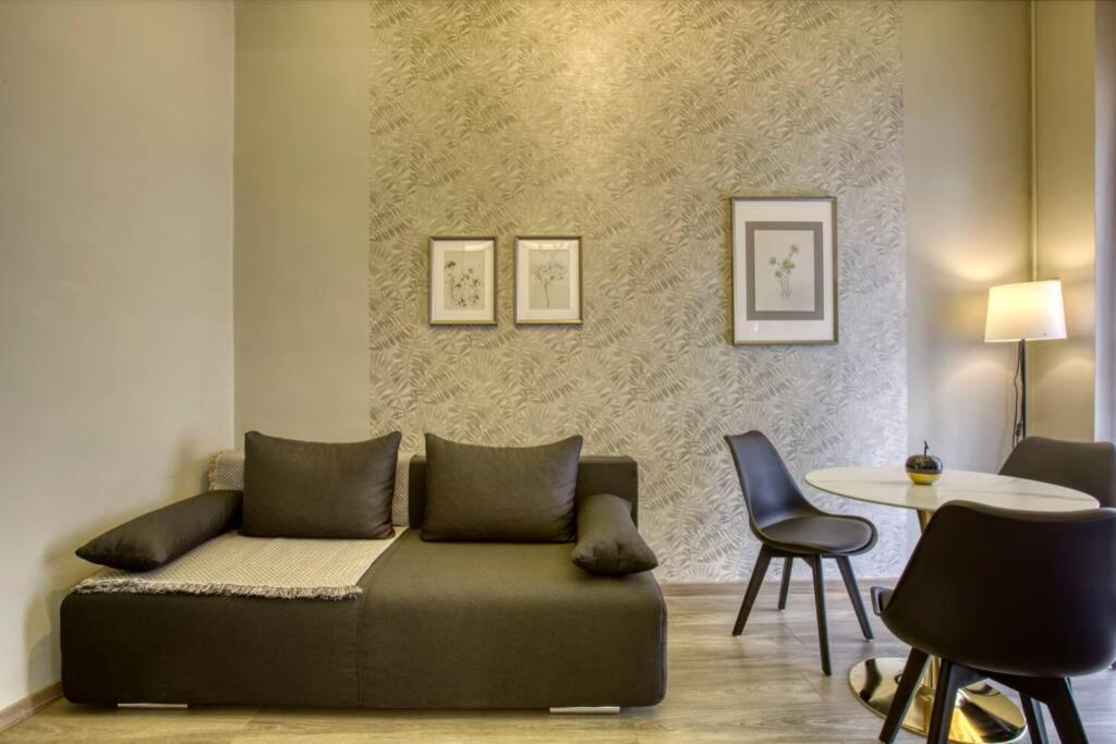 Plaka Filotheis House B Daire Atina Dış mekan fotoğraf